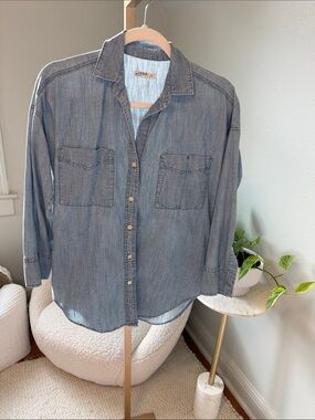 GAP Light Blue Denim Shirt